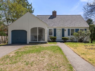 14 Thorpe Rd, Needham, MA, 02494