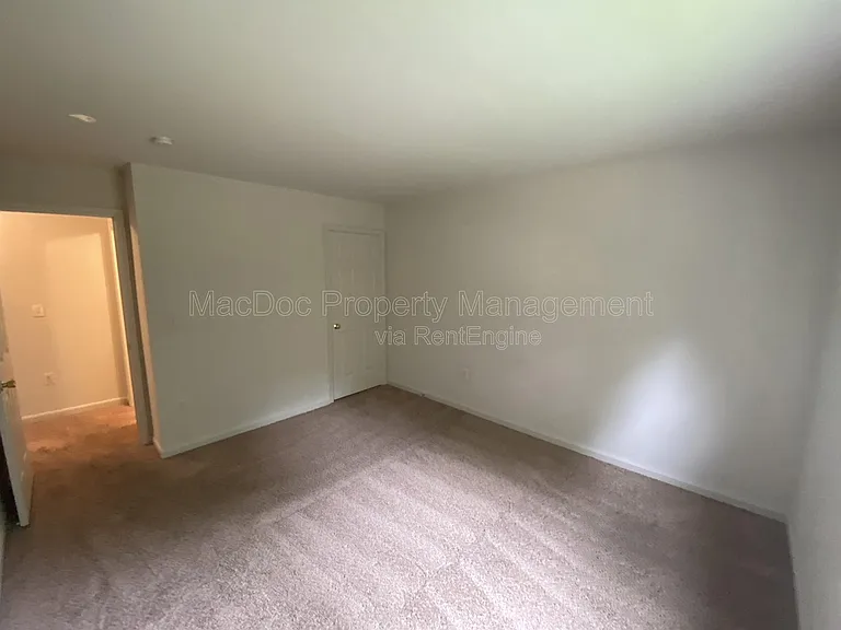 10910 Coreys Way — Photo 20