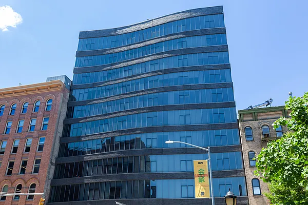 Rented by Douglas Elliman | media 21