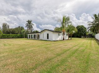 18725 SW 218th St, Miami, FL 33170