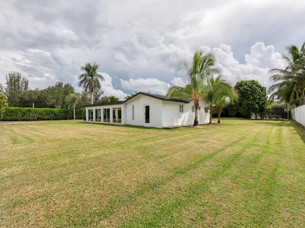 18725 SW 218th Street, Miami, FL 33170