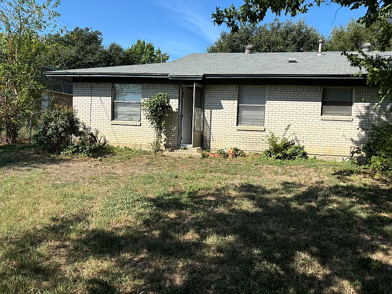 406 Rita Dr — Photo 13