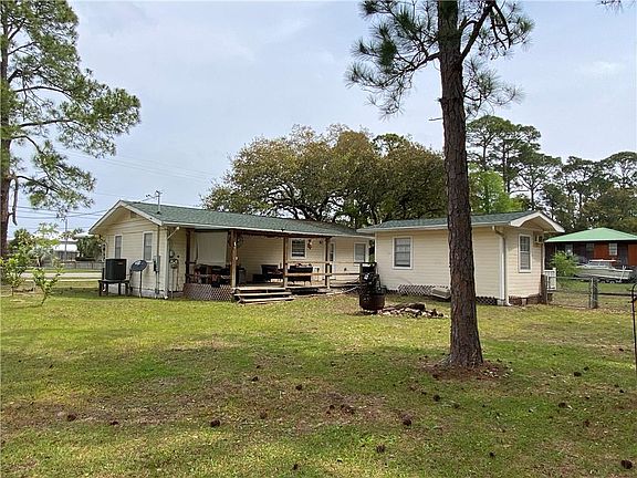 219 Bienville Blvd, Dauphin Island, AL 36528 | MLS #7362856 | Zillow