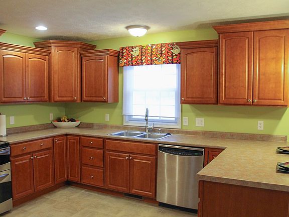3rd image of 1301 Johanna Dr