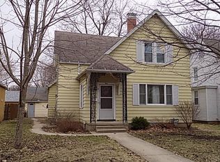 4 Gridley Pl, Ottawa, IL 61350