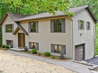 20 Tamarack Rd, Andover, NJ 07821