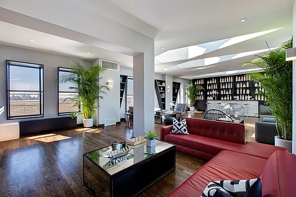 Rented by Stellar Management | media 5