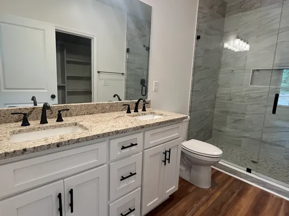 175 Timber Ridge Dr, Thomasville, GA 31757