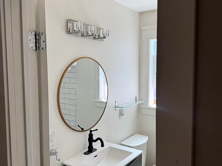 Second full bath