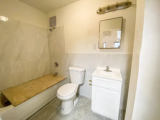 Rented by Johnathan A Bingham, LREB | media 29