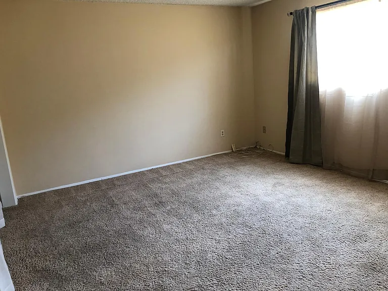 290 Molino Ave #3 — Photo 5