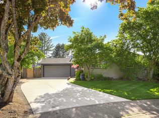 5334 SE Del Rio Ct, Hillsboro, OR 97123