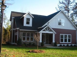 359 Windy Pine Dr, Clover, SC 29710