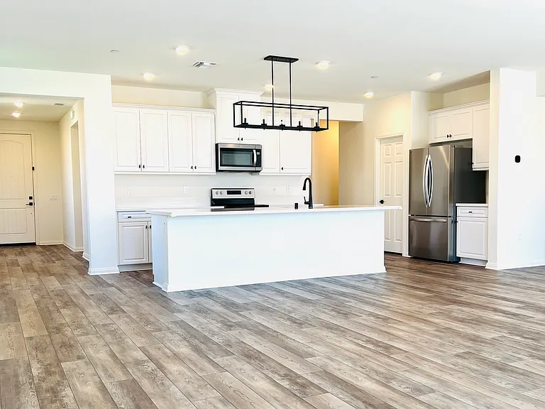 45123 Quicksilver Rd — Photo 5