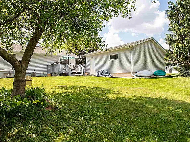1124 Lilac Ln #2 — Photo 20