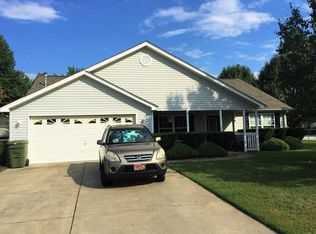 1605 Morning Meadow Dr, Fountain Inn, SC 29644
