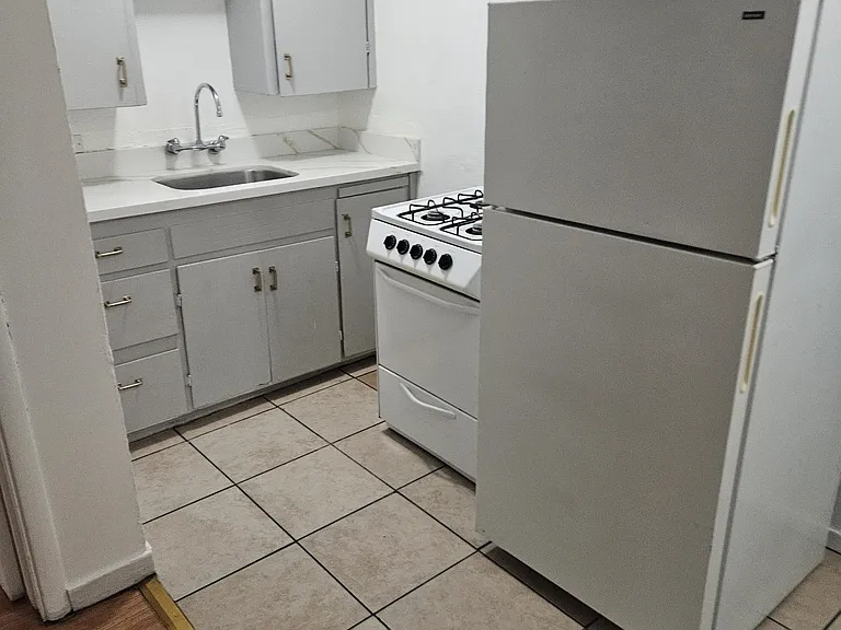 3812 Huron St #A — Photo 8