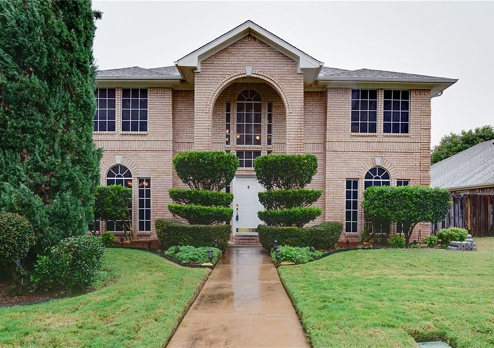 1st image of 6933 Club Creek Dr