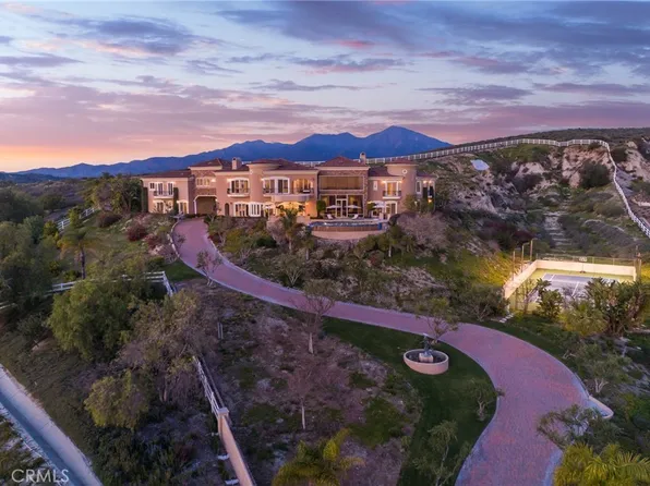 48 Cambridge Ct, Coto De Caza, CA 92679