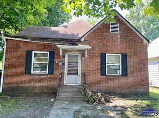 2200 N 13 1/2 St, Terre Haute, IN 47804
