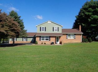 173 Cold Springs Rd, Stuarts Draft, VA 24477