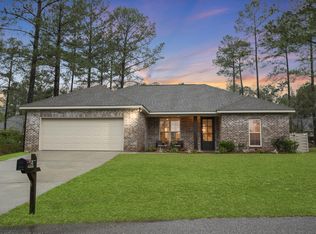 14 Charleston Point, Petal, MS 39465