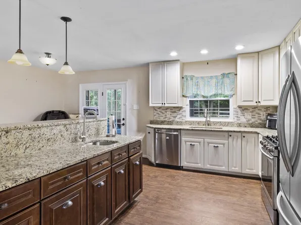 3305 Meadow Valley Dr, Abingdon, MD 21009