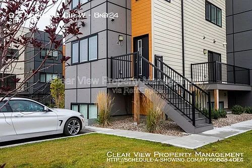 90 Aquitania Cir W #2 Photo 1
