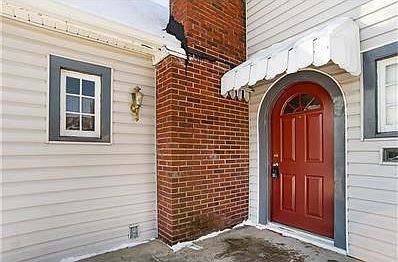 New arched front door