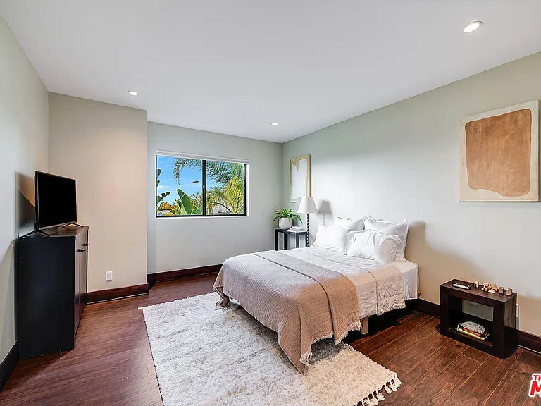 11470 Dona Evita Dr — Photo 37