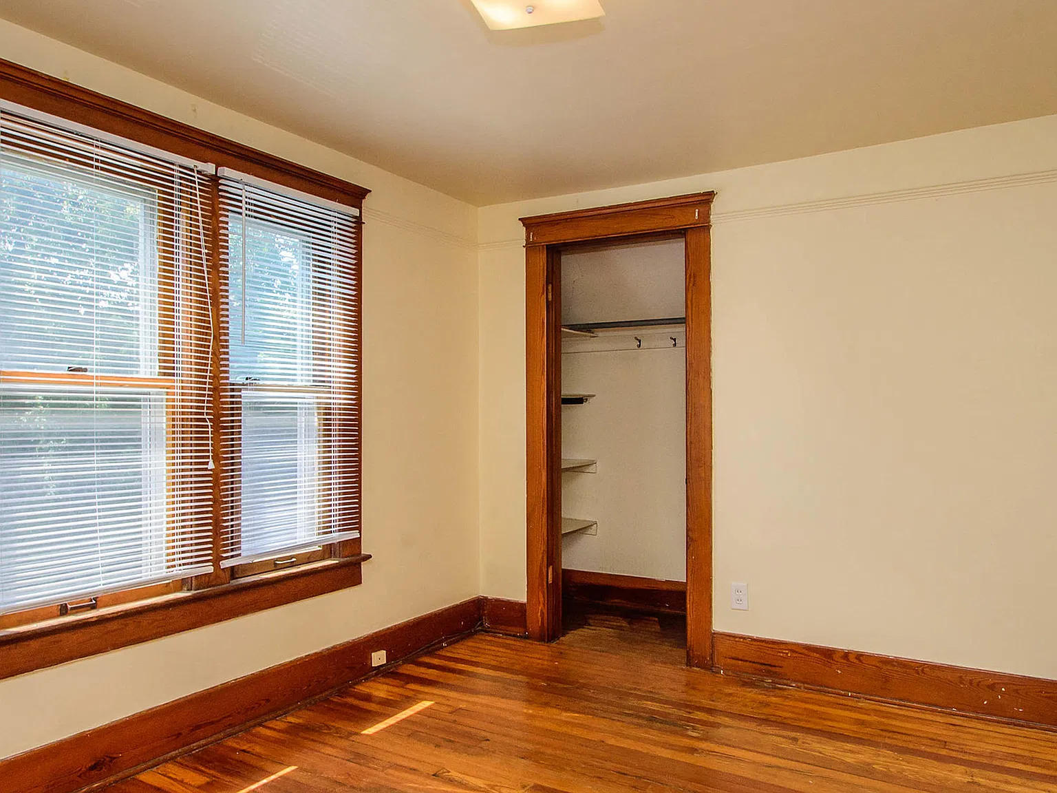 119 Adams - 1 — Photo 4