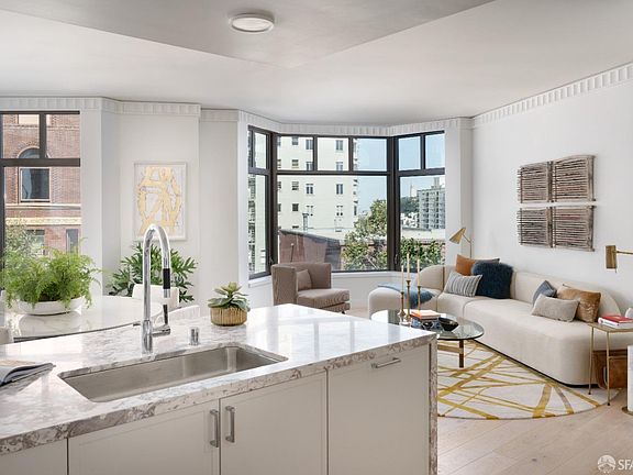 4th image of 875 California St #601