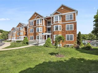 10 Hayestown Rd #5-34, Danbury, CT 06811