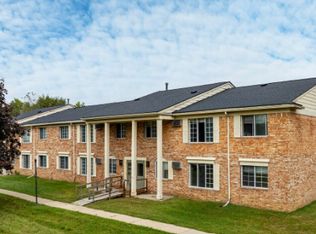 2716 Packard St #EAE201132, Ann Arbor, MI 48108