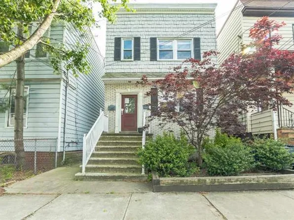 120 W 13th St Floor 1, Bayonne, NJ 07002