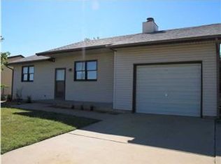 6433 N Grove St, Wichita, KS 67219