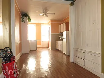 Rented by Rennit Inc.