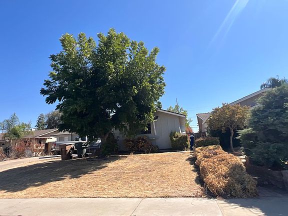 2nd image of 3613 Bianchi Way