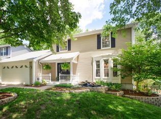 1667 Weatherwood Dr, Ballwin, MO 63021