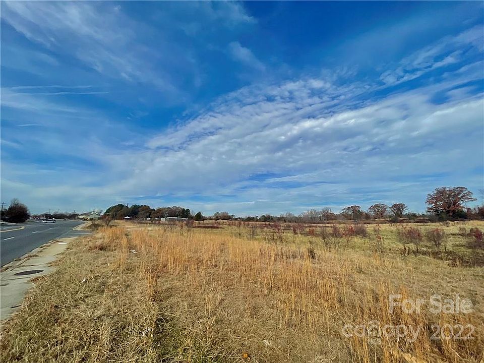 2nd image of 1568 Gold Hill Rd
