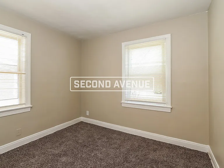 651 S 37th St — Photo 11