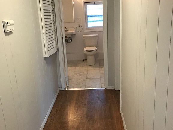 Hallway to the bathroom