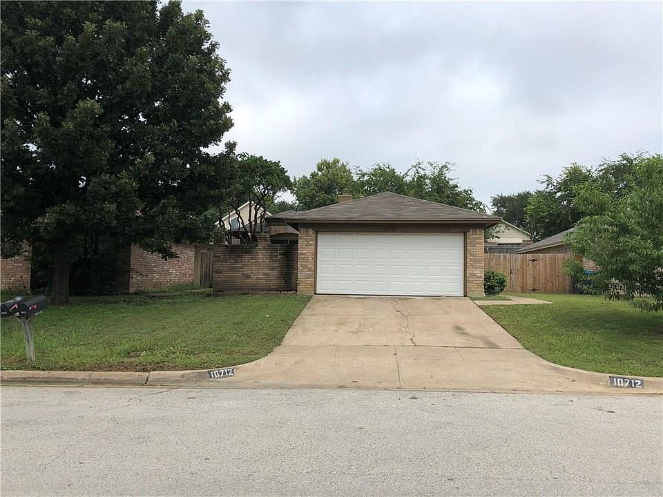1st image of 10712 Lone Pine Ln