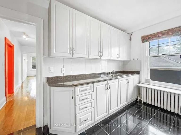 12 Kendal Ave #5 — Photo 18