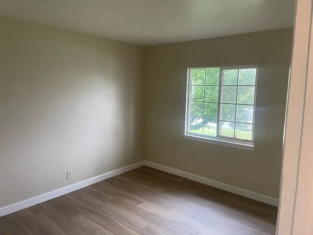 4 bed, 1096 sqft, $2,850 — Photo 3