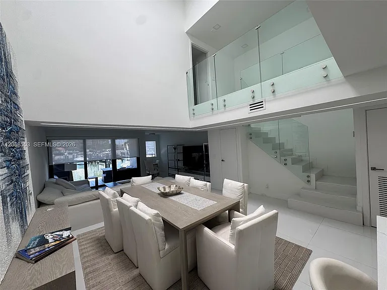 336 Poinciana Dr #1008 — Photo 2
