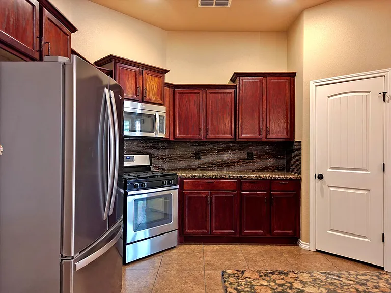 7305 Bellini St — Photo 9