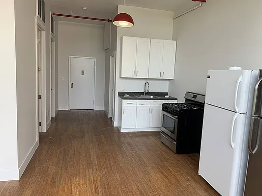 Rented by Carnegie Management Inc | media 14