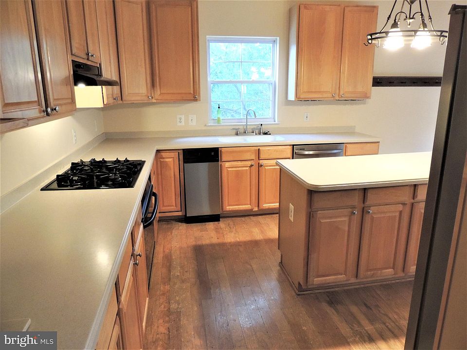 332 Driftwood Ln Solomons MD Zillow