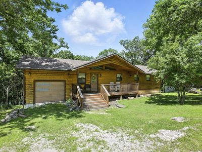 22562 Air Park Drive, Golden, MO, 65658